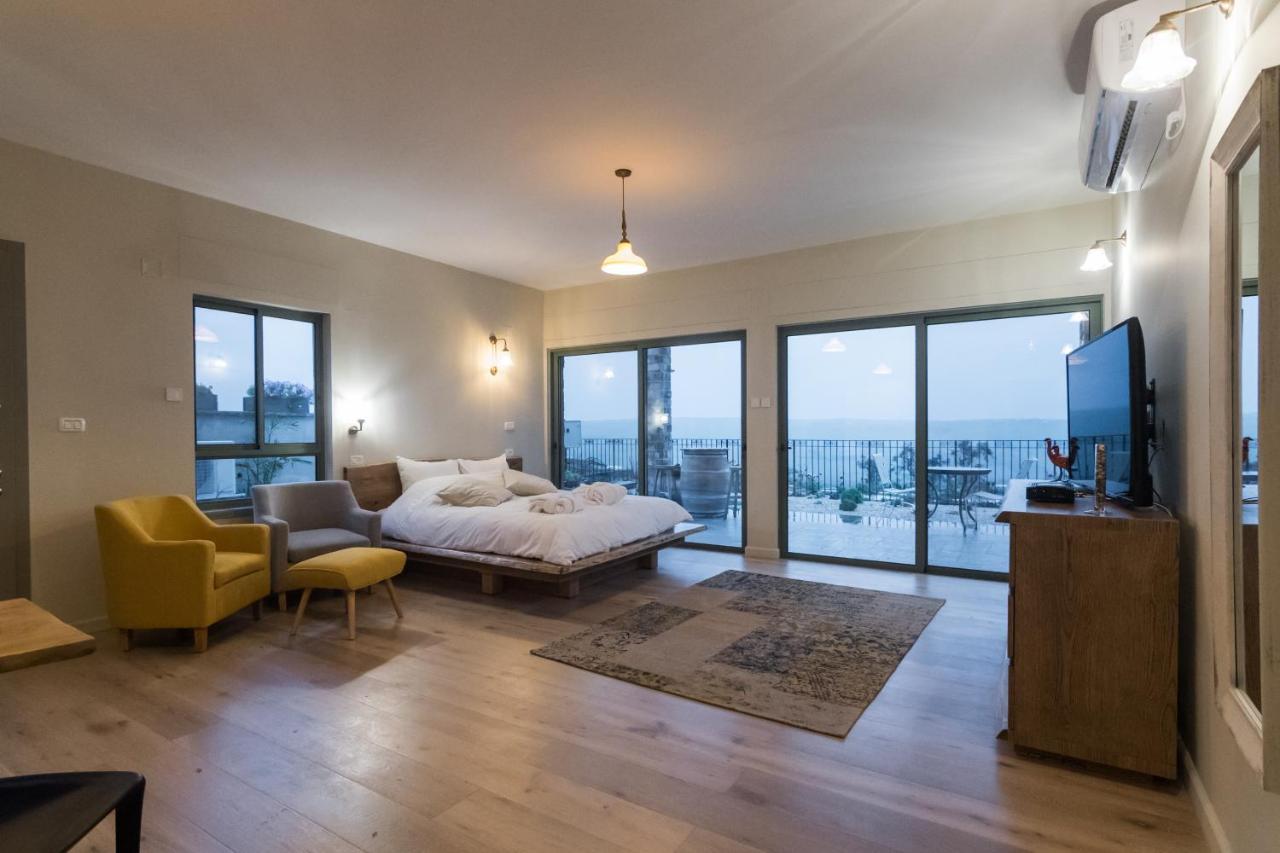 Villa טרה נובה - וילה עם ממ"ד, בריכה פרטית, ג'קוזי וסאונה ליד הכנרת Yavneʼel Esterno foto