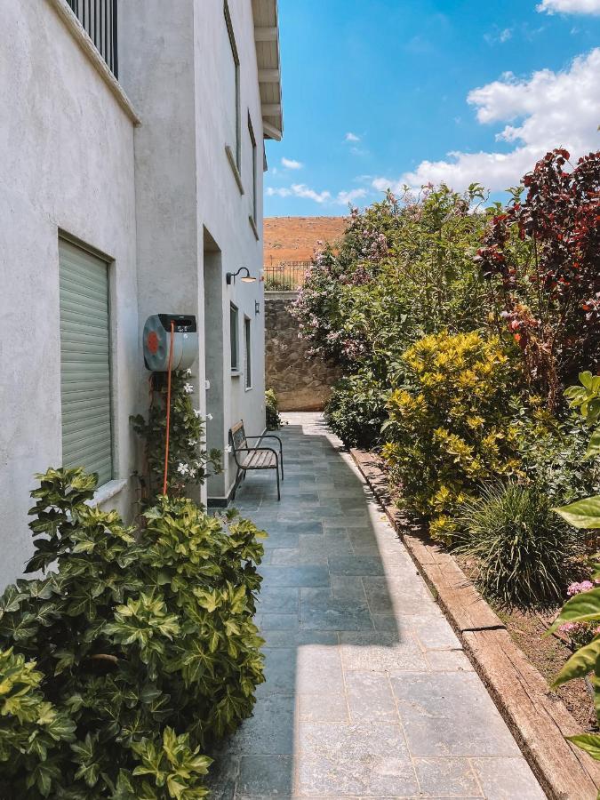 Villa טרה נובה - וילה עם ממ"ד, בריכה פרטית, ג'קוזי וסאונה ליד הכנרת Yavneʼel Esterno foto