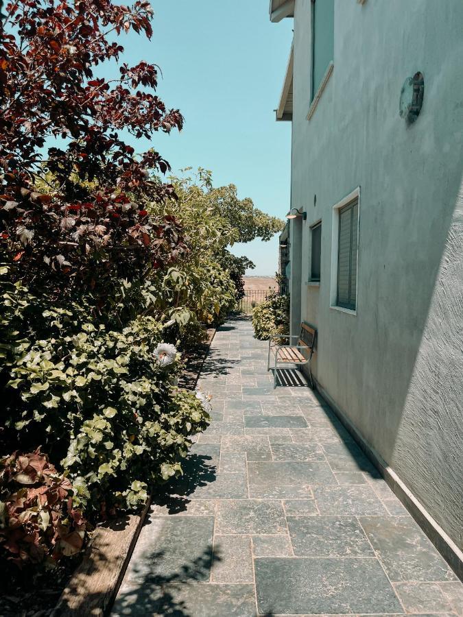 Villa טרה נובה - וילה עם ממ"ד, בריכה פרטית, ג'קוזי וסאונה ליד הכנרת Yavneʼel Esterno foto